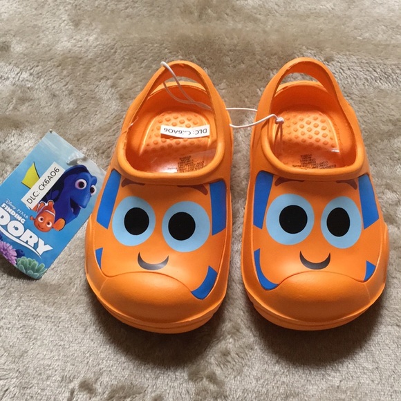Avon Disney Shoes - Avon Disney Nemo Child’s Clog